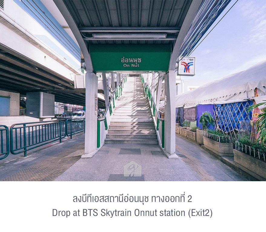 Golden House @ On-Nut Station Motell Bangkok Exteriör bild